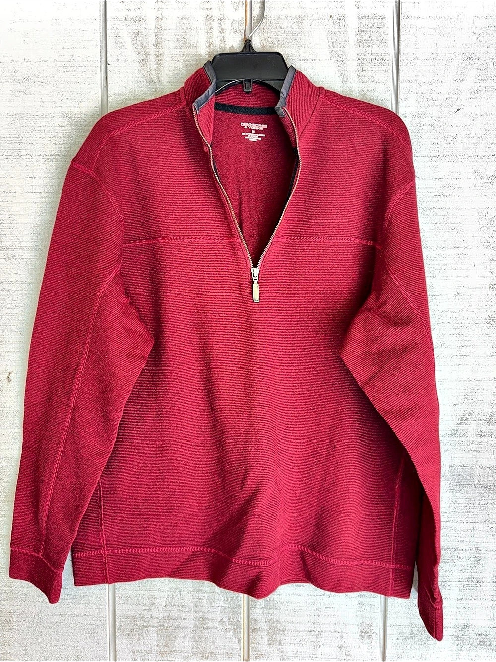 Roundtree & Yorke Men's Red Quarter-Zip Pullover M